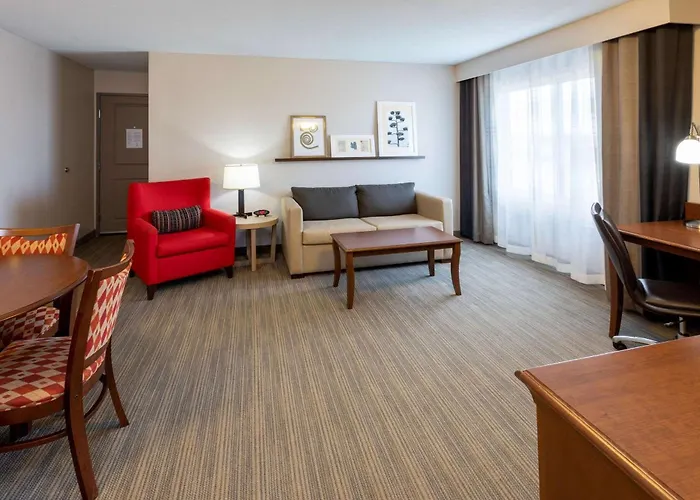 Country & By Radisson, Fargo, Nd Hotel