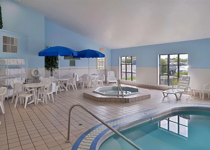 Country & By Radisson, Fargo, Nd Hotel