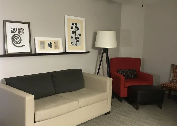 Hotel Country & By Radisson, Fargo, Nd 4*
