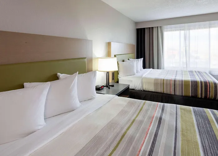 Country & By Radisson, Fargo, Nd