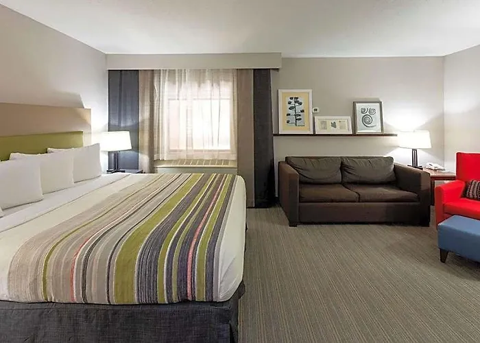 Hotel Country & By Radisson, Fargo, Nd 4*