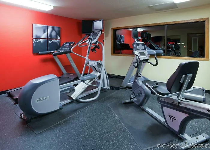 Country & By Radisson, Fargo, Nd 4*