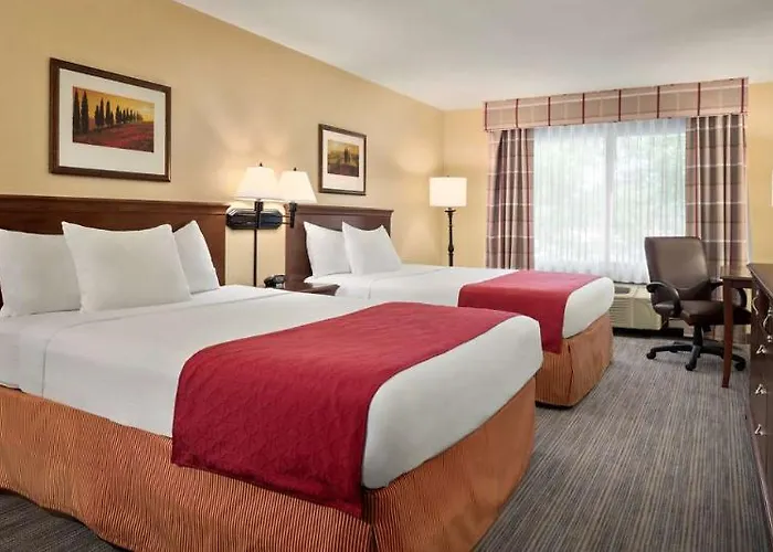 Hotel Country & By Radisson, Fargo, Nd 4*