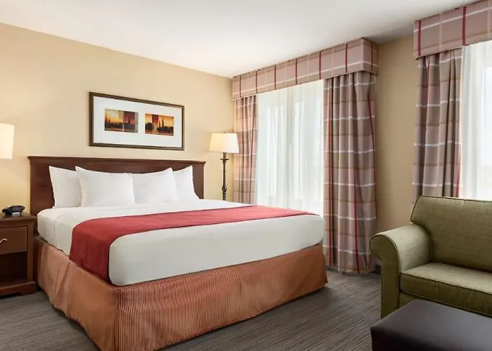 Hotel Country & By Radisson, Fargo, Nd Fargo